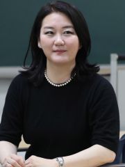Yoon Joo Hwang